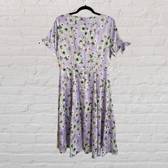 147. EVA ROSE Floral Dress - NWT - Picture 2 of 6